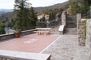 Croacia Privát Opatija, Exterior